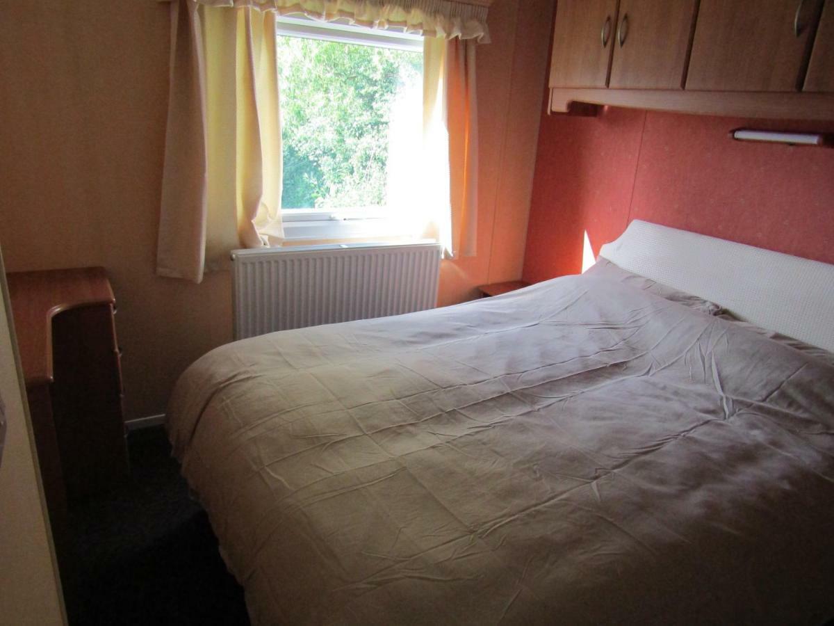 Fenlake Holiday Accommodation Metheringham Buitenkant foto