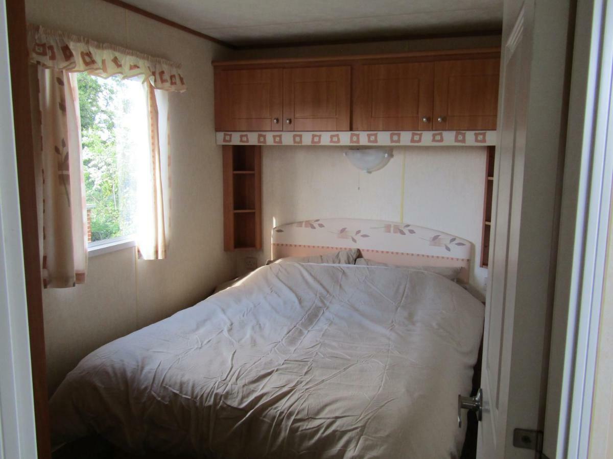 Fenlake Holiday Accommodation Metheringham Buitenkant foto